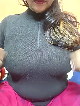 Snapshot of CUTE_SOPHIA- chatting on February 2025 04:36:02 AM CUTE SOPHIA- online show from February 2025 04:36:02 AM