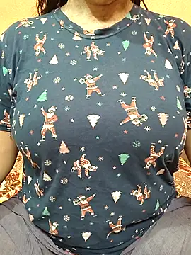 Snapshot of CUTE_SOPHIA- chatting on July 2026 02:57:02 AM CUTE SOPHIA- online show from July 2026 02:57:02 AM