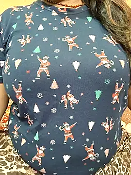 CUTE SOPHIA- online show from October 2025 01:24:01 AM