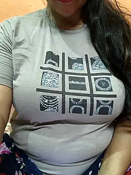 CUTE SOPHIA- online show from May 2026 02:51:02 AM