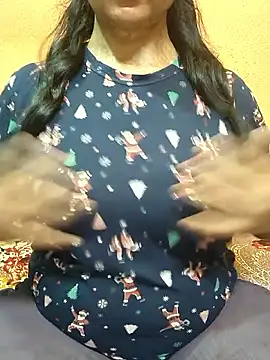 Snapshot of CUTE_SOPHIA- chatting on June 2026 02:11:02 PM CUTE SOPHIA- online show from June 2026 02:11:02 PM
