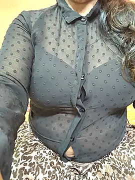 Snapshot of CUTE_SOPHIA- chatting on September 2025 09:30:01 AM CUTE SOPHIA- online show from September 2025 09:30:01 AM