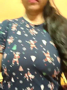 CUTE SOPHIA- online show from April 2026 03:09:01 AM