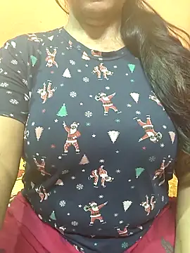 CUTE SOPHIA- online show from April 2026 12:28:01 AM