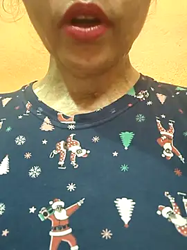 CUTE SOPHIA- online show from May 2026 02:33:02 AM