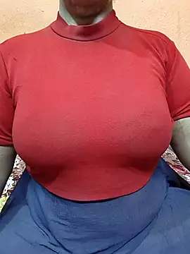 Snapshot of CUTE_SOPHIA- chatting on June 2026 01:16:01 AM CUTE SOPHIA- online show from June 2026 01:16:01 AM