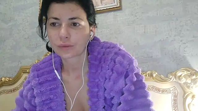 StunnigArt online show from April 2026 01:19:01 AM