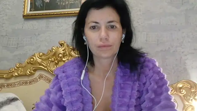 Snapshot of StunnigArt chatting on June 2026 01:16:01 AM StunnigArt online show from June 2026 01:16:01 AM