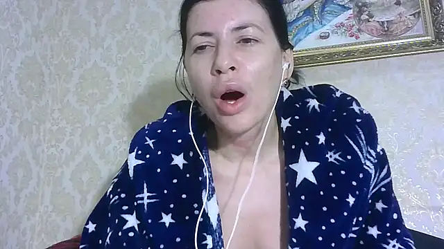 StunnigArt online show from November 2025 02:28:02 AM