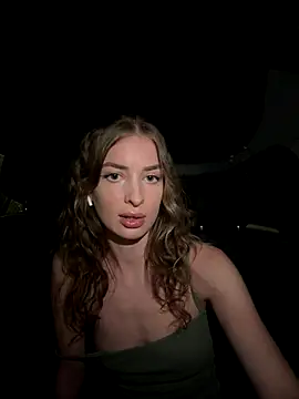 EvieEvans online show from November 2025 04:45:02 PM