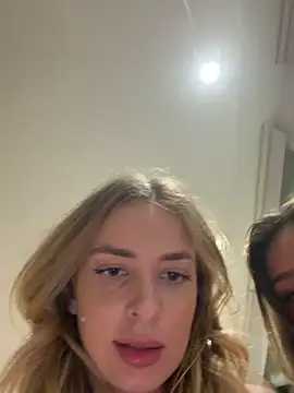 Snapshot of EvieEvans chatting on June 2026 09:47:01 PM EvieEvans online show from June 2026 09:47:01 PM