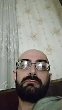 ArsenSavas online show from December 2025 07:51:02 PM