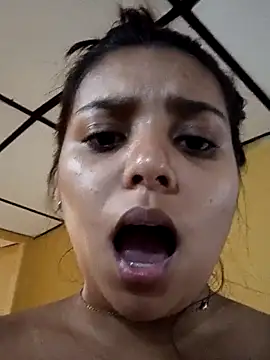 Snapshot of stefanie010 chatting on February 2026 07:13:01 PM stefanie010 online show from February 2026 07:13:01 PM