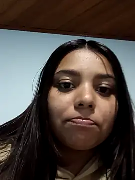 stefanie010 online show from September 2025 07:41:01 PM