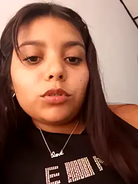 stefanie010 online show from January 2025 06:27:02 PM