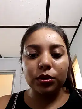 Snapshot of stefanie010 chatting on March 2026 05:09:02 PM stefanie010 online show from March 2026 05:09:02 PM