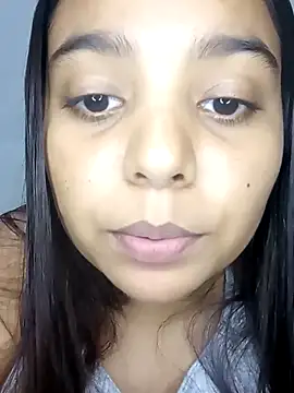 stefanie010 online show from May 2026 06:49:02 PM