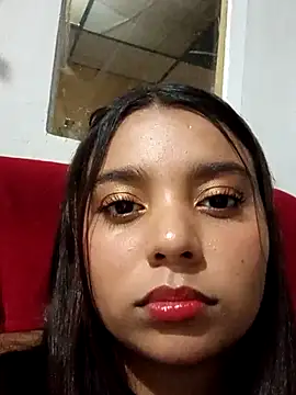 stefanie010 online show from April 2026 10:07:02 PM