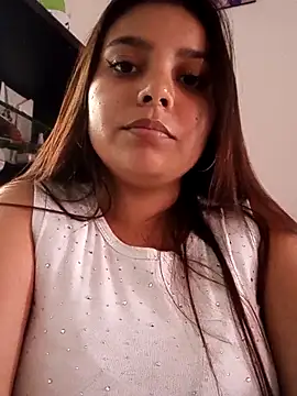 stefanie010 online show from October 2025 07:37:02 PM