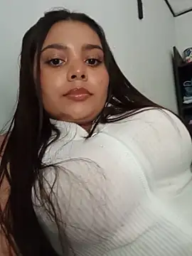 stefanie010 online show from June 2026 07:08:01 PM