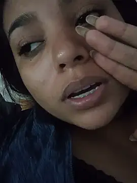 stefanie010 online show from May 2026 03:01:02 PM