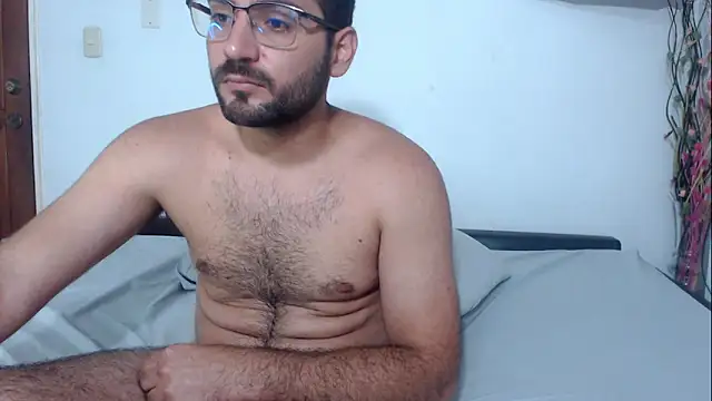 Snapshot of _Araboys_ chatting on June 2026 01:38:01 AM Araboys online show from June 2026 01:38:01 AM