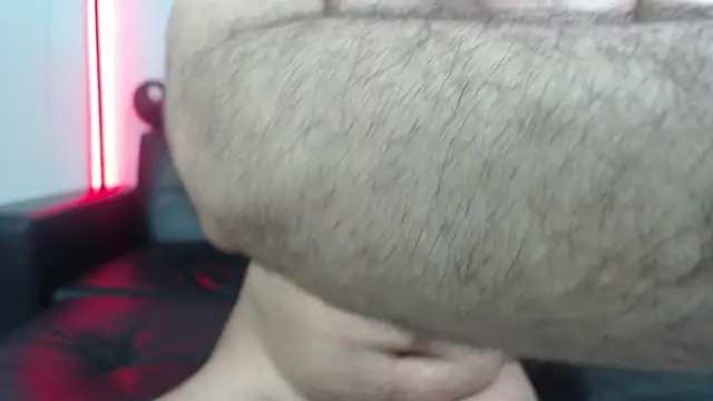 Snapshot of _Araboys_ chatting on October 2025 10:39:02 AM Araboys online show from October 2025 10:39:02 AM