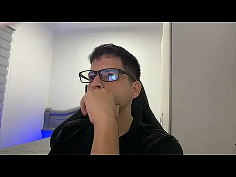 lordbeja online show from April 2026 02:51:02 AM