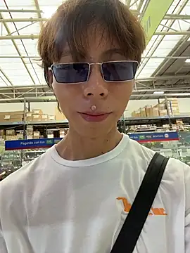 kim lian21 online show from November 2025 09:19:02 PM