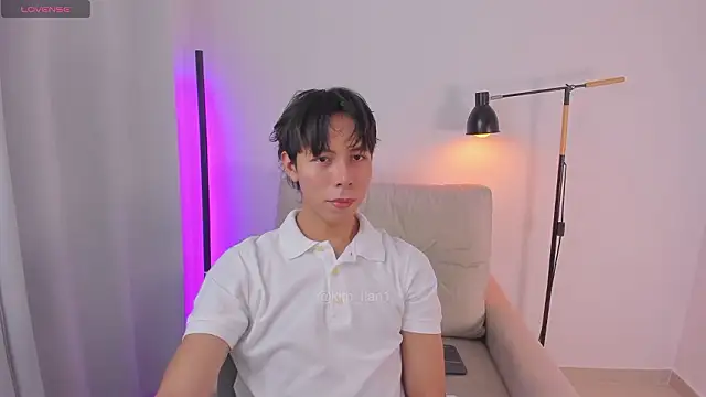 kim lian21 online show from March 2026 10:20:02 AM