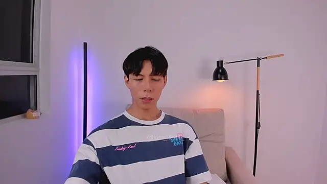 kim lian21 online show from February 2026 10:38:02 AM