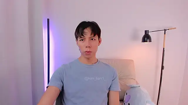 kim lian21 online show from February 2026 03:12:02 PM