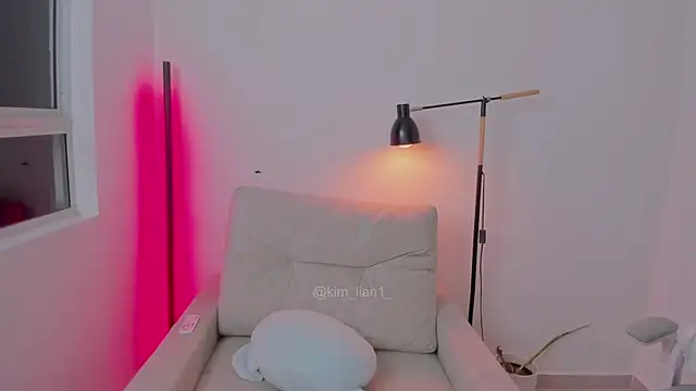 kim lian21 online show from April 2026 09:37:01 AM