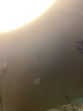 YellowHoneyDip online show from November 2025 06:19:01 PM