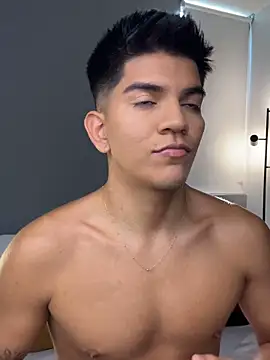 Snapshot of santiago_01 chatting on February 2026 09:50:02 PM santiago 01 online show from February 2026 09:50:02 PM