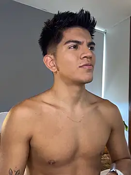 Snapshot of santiago_01 chatting on January 2026 07:07:02 PM santiago 01 online show from January 2026 07:07:02 PM