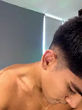 Snapshot of santiago_01 chatting on January 2026 07:28:02 PM santiago 01 online show from January 2026 07:28:02 PM