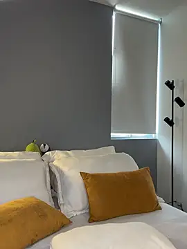 santiago 01 online show from March 2026 10:08:02 PM