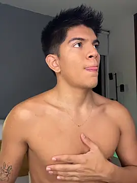 santiago 01 online show from April 2026 12:35:01 AM