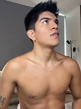 santiago 01 online show from March 2026 10:11:01 PM