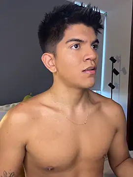 santiago 01 online show from March 2026 09:27:02 PM