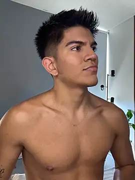 Snapshot of santiago_01 chatting on December 2025 06:41:01 PM santiago 01 online show from December 2025 06:41:01 PM