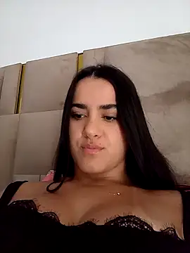 Bella Fior online show from March 2026 05:52:02 PM