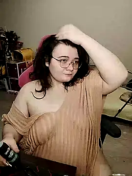 Snapshot of DenisHailey chatting on December 2024 06:33:02 PM DenisHailey online show from December 2024 06:33:02 PM