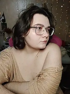 DenisHailey online show from March 2026 06:19:02 PM