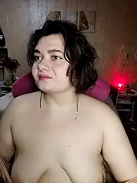 Snapshot of DenisHailey chatting on October 2025 02:25:02 PM DenisHailey online show from October 2025 02:25:02 PM