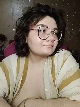 DenisHailey online show from March 2026 07:21:01 PM