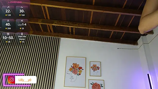 Snapshot of LillyDolls23 chatting on November 2025 12:52:01 PM LillyDolls23 online show from November 2025 12:52:01 PM