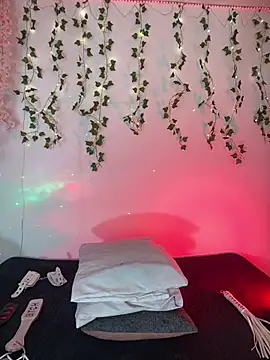 im marianaG online show from February 2026 06:19:01 PM