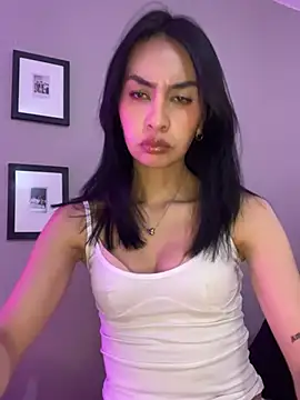 romma95 online show from June 2026 07:36:02 PM
